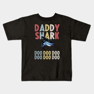 daddy shark doo doo doo father's day Kids T-Shirt